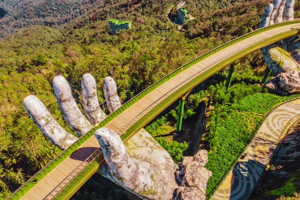 Golden Bridge & Ba Na Hills: Escape the Crowds with Hidden Tourist Time